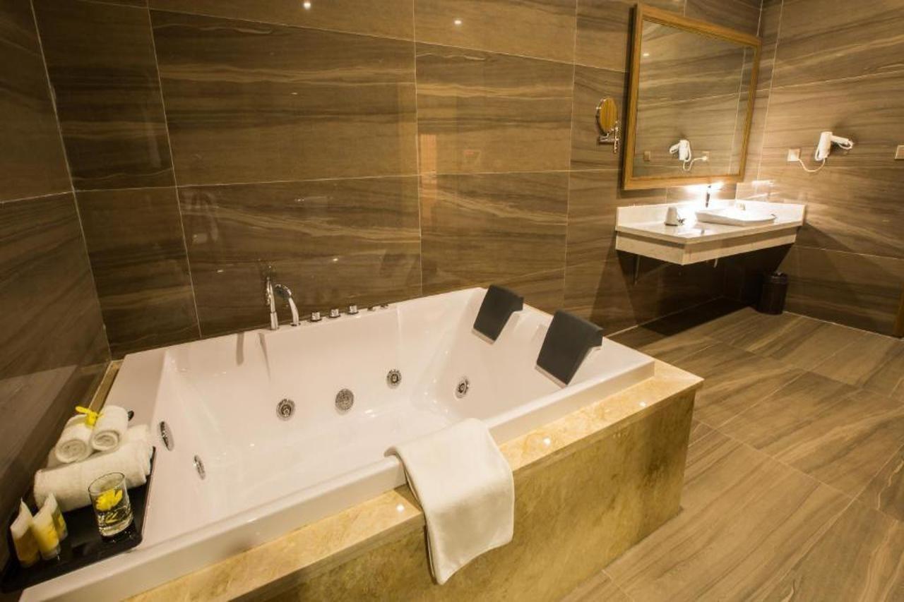 Muong Thanh Luxury Phu Tho Viet Tri Экстерьер фото